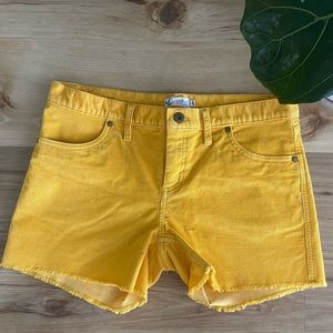 Carve Designs Oahu Sz 4